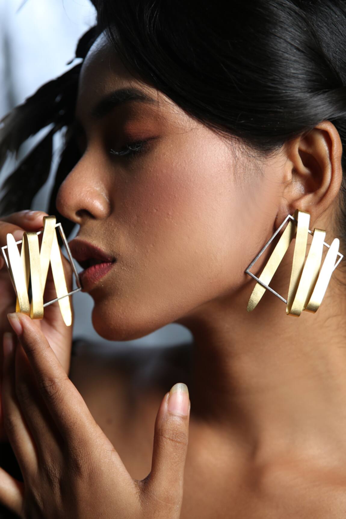 Zaza By Somya Geometric Dual Tone Stud Earrings 