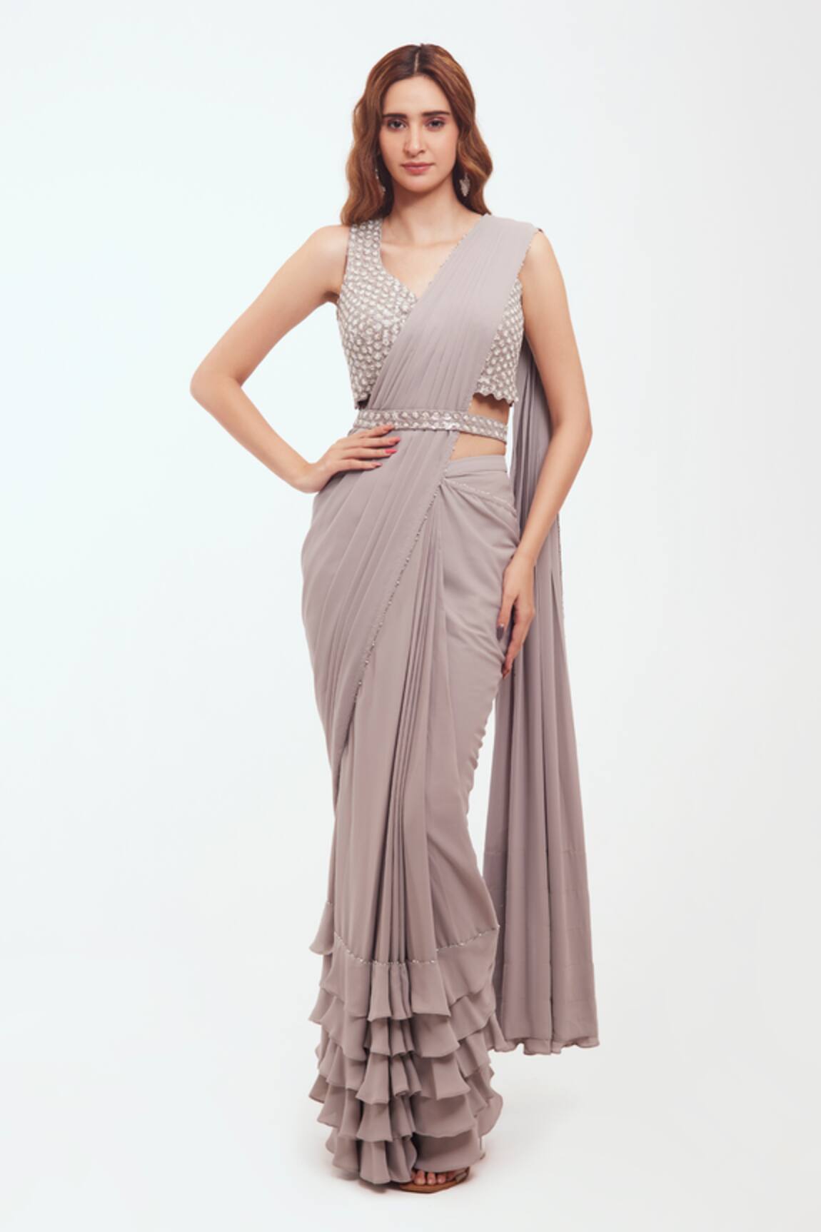 Onaya Pallu Embroidered Pre-Draped Saree Set