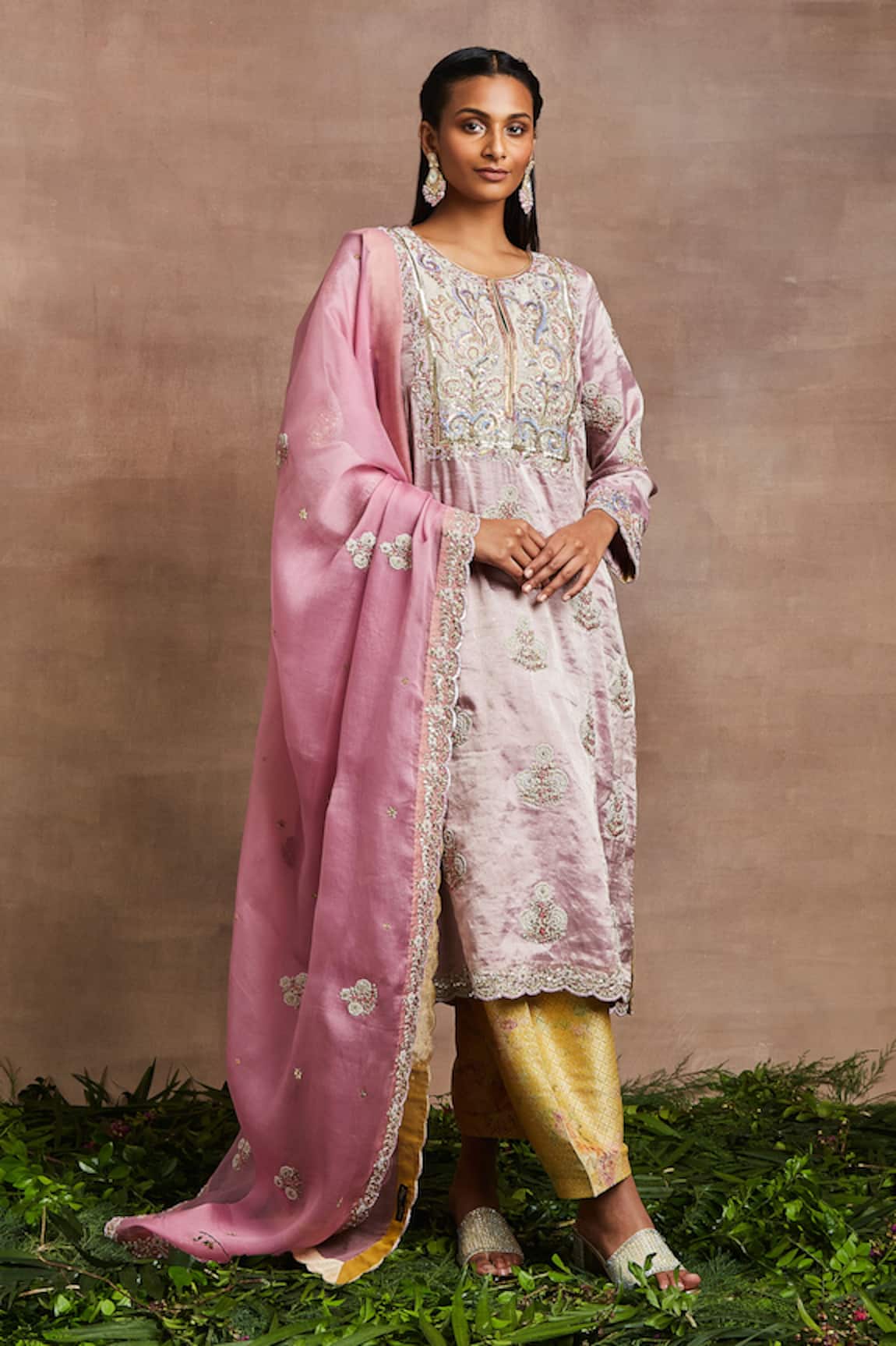 Sue Mue Gulnar Silk Thread Embroidered Kurta Salwar Set