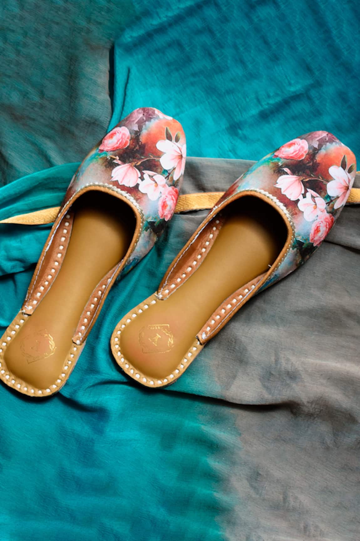 Yassio Isabella Floral Pattern Mules