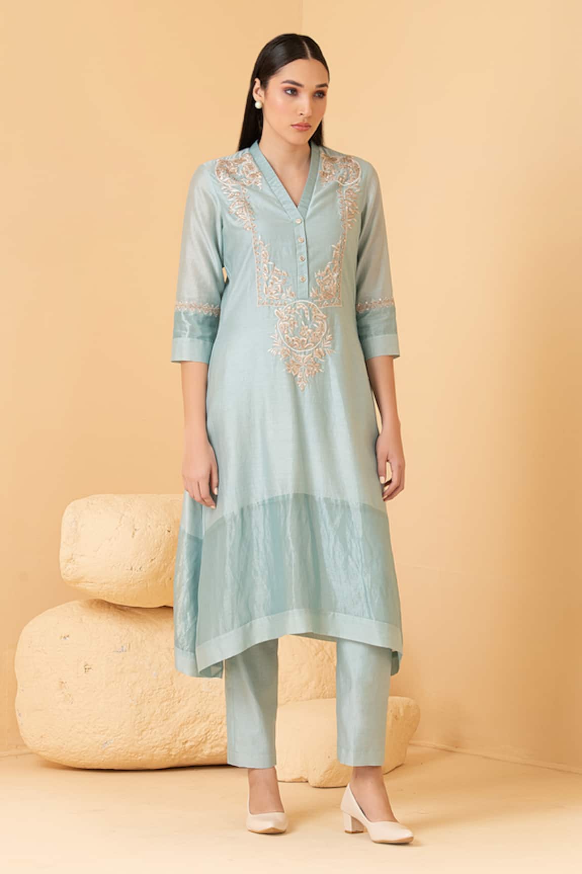 Divi by sonal khandelwal Chanderi Floral Embroidered Asymmetric Tunic With Pant