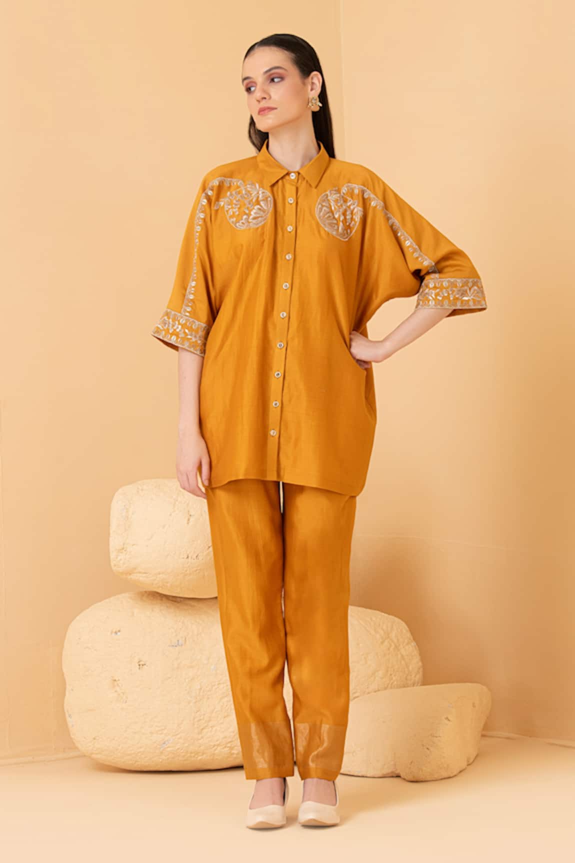 Divi by sonal khandelwal Chanderi Placement Embroidered Kaftan Top & Pant Set