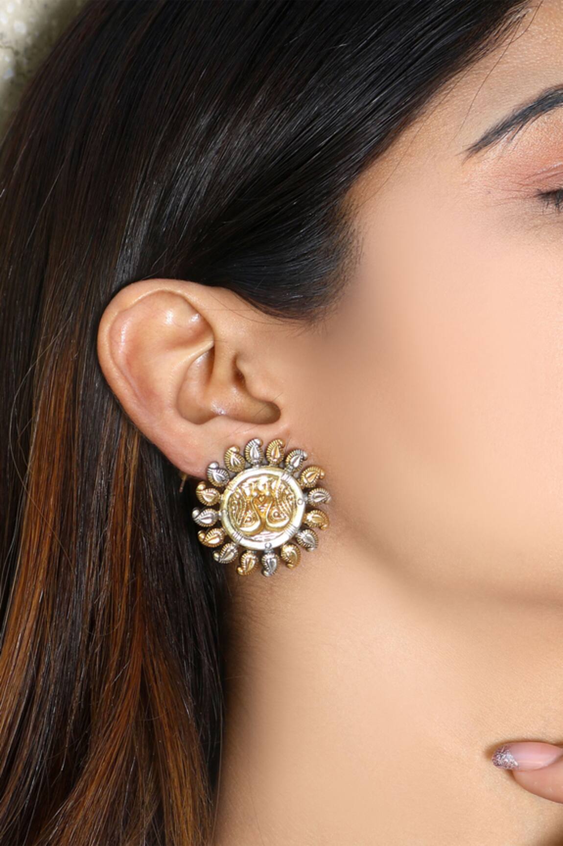 Noor Bird Carved Stud Earrings