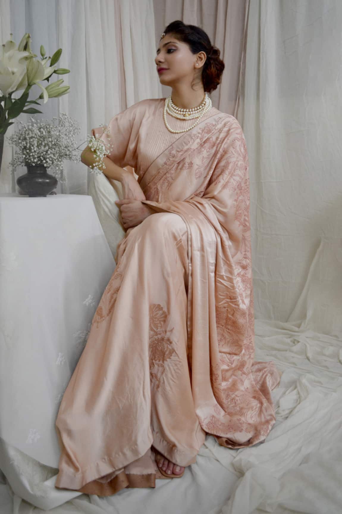 Ahmev Dreamy Floral Print Saree