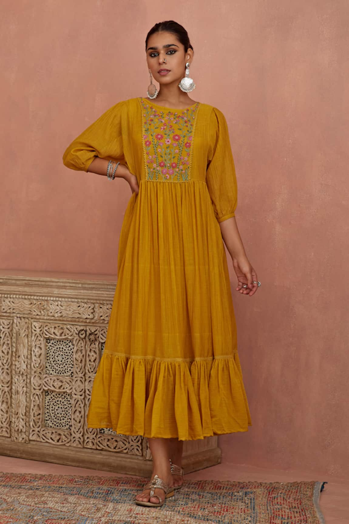 Kritika Dawar Yoke Embroidered Tunic With Slip