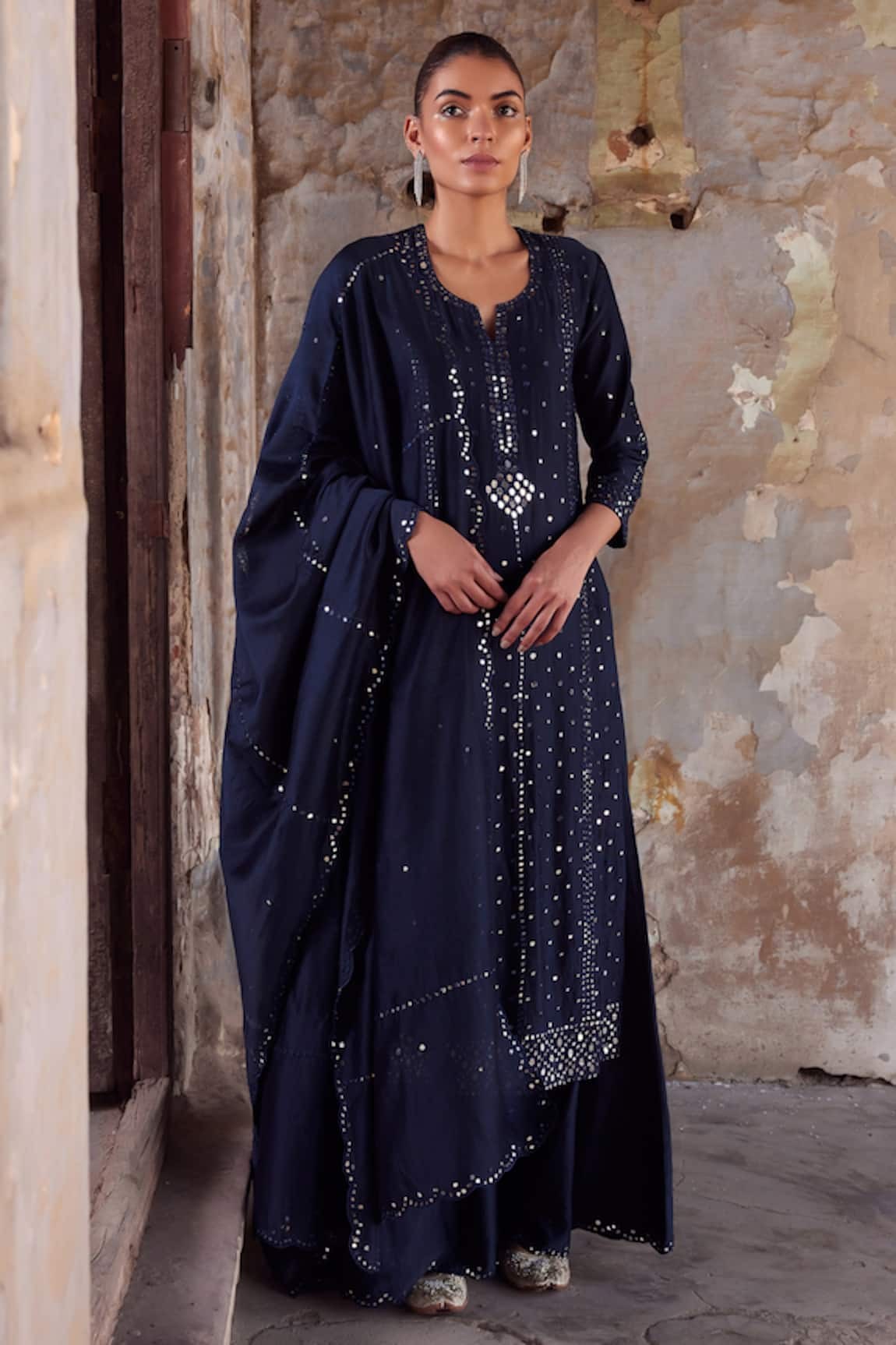 labelMayaa Chanderi Embroidered Straight Kurta Palazzo Set