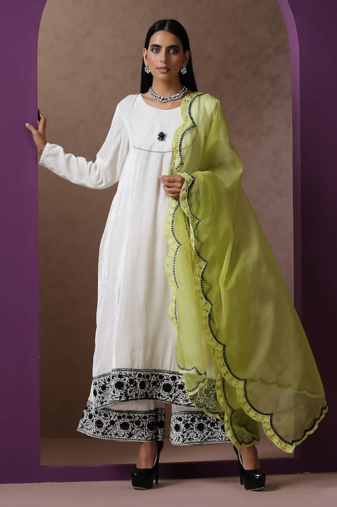 Wazir C Velvet Placement Embroidered Kurta Flared Pant Set 