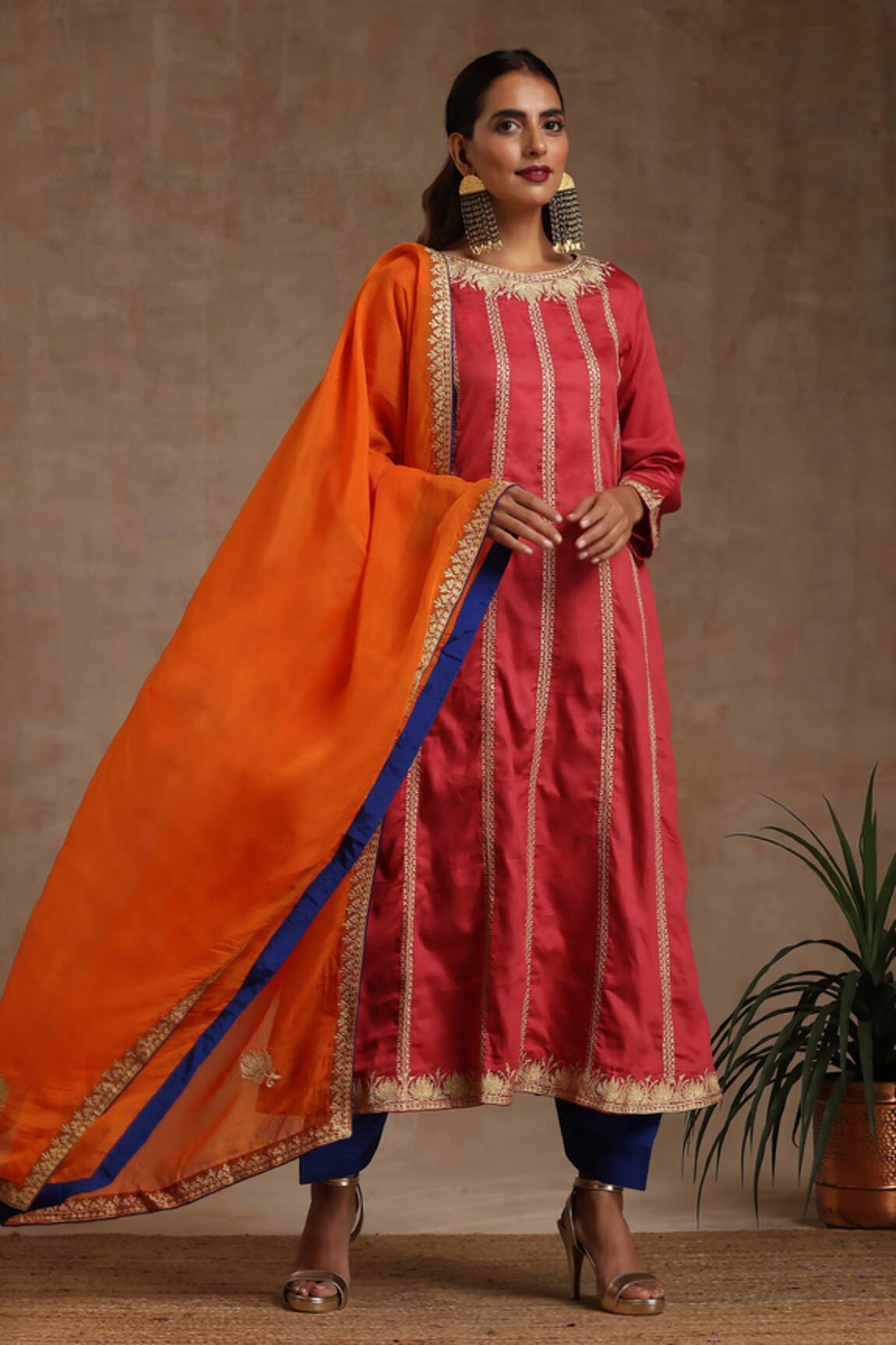 Wazir C Silk Kashmiri Embroidered Panel Kurta Pant Set
