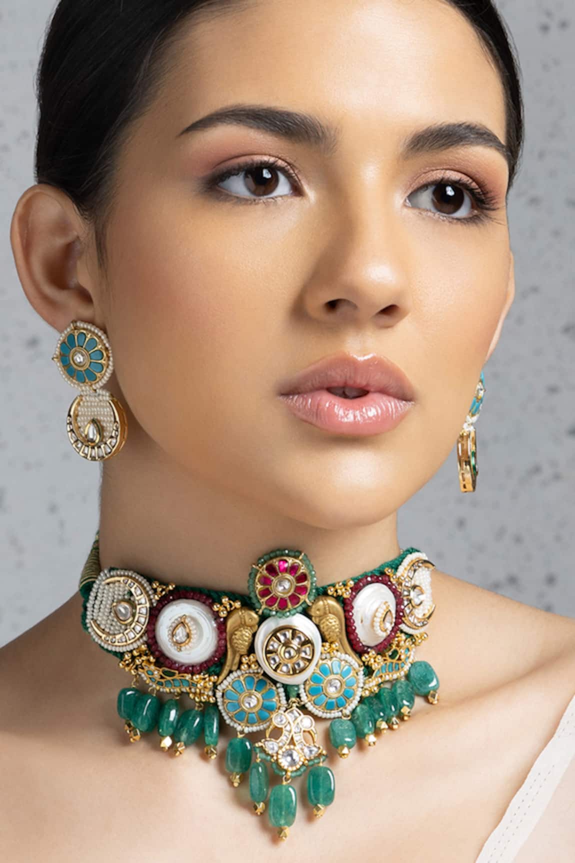 joules by radhika Heritage Agate Beads Embellished Choker Set