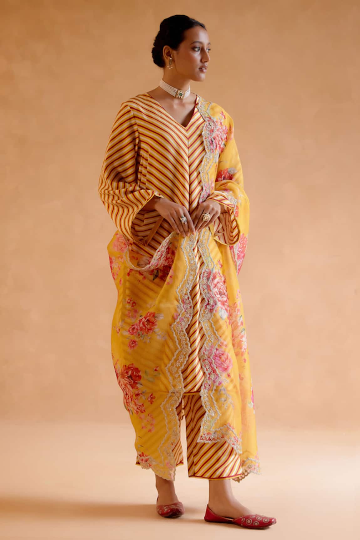 Amisha Kothari Jamini Stripe Print Kurta Pant Set