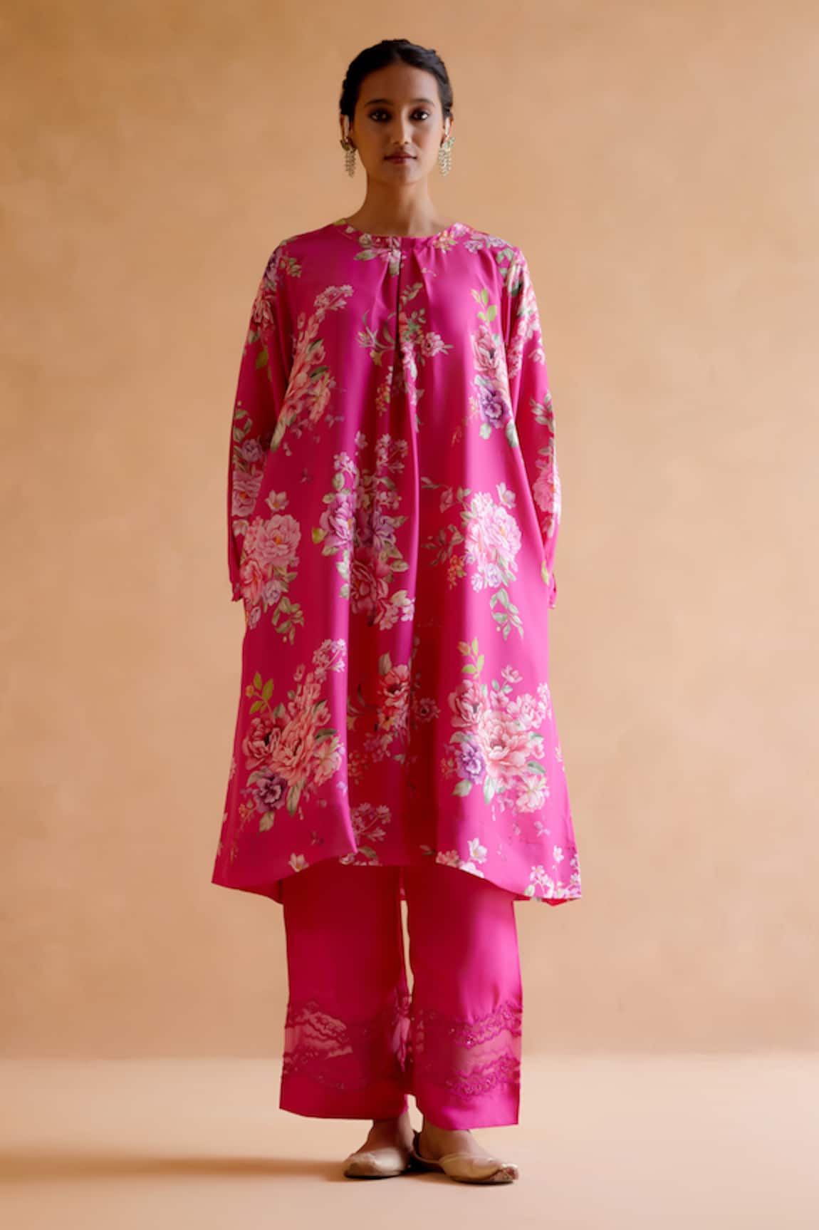 Amisha Kothari Gauri Silk Floral Print Kurta & Pant Set