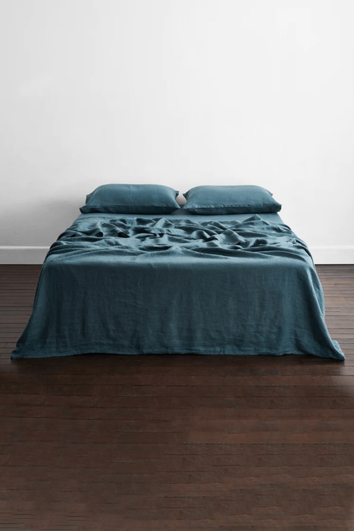 Thread Connect Solid Pure Linen Flat Bedsheet Set