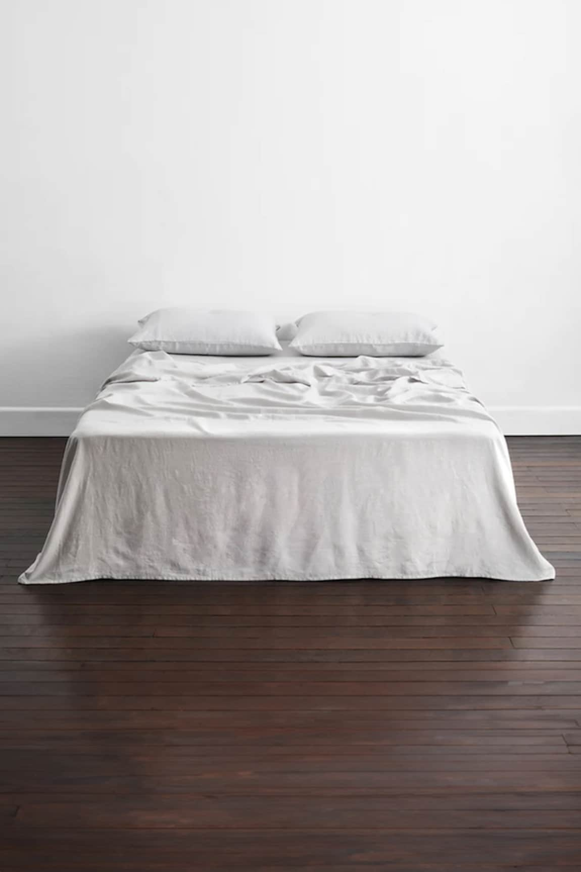 Thread Connect Plain Linen Fitted Sheet Set