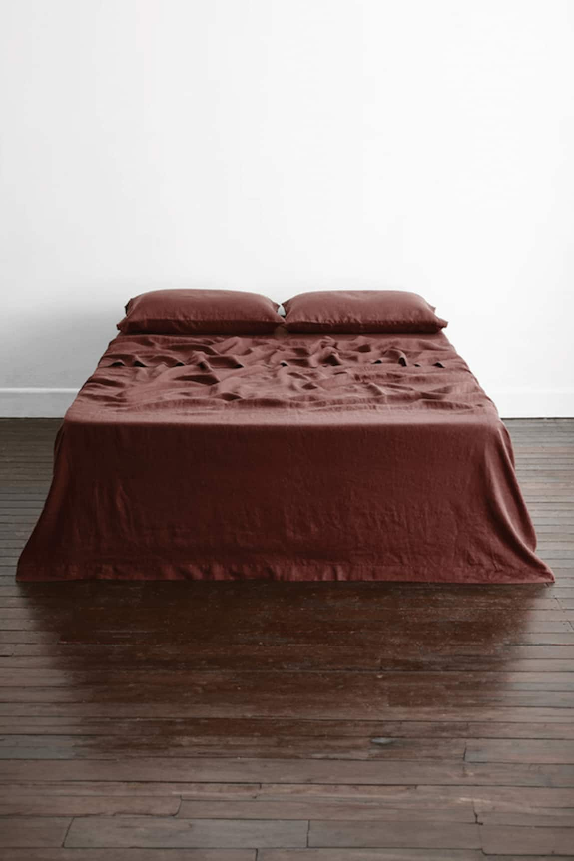 Thread Connect Linen Plain Bedsheet Set