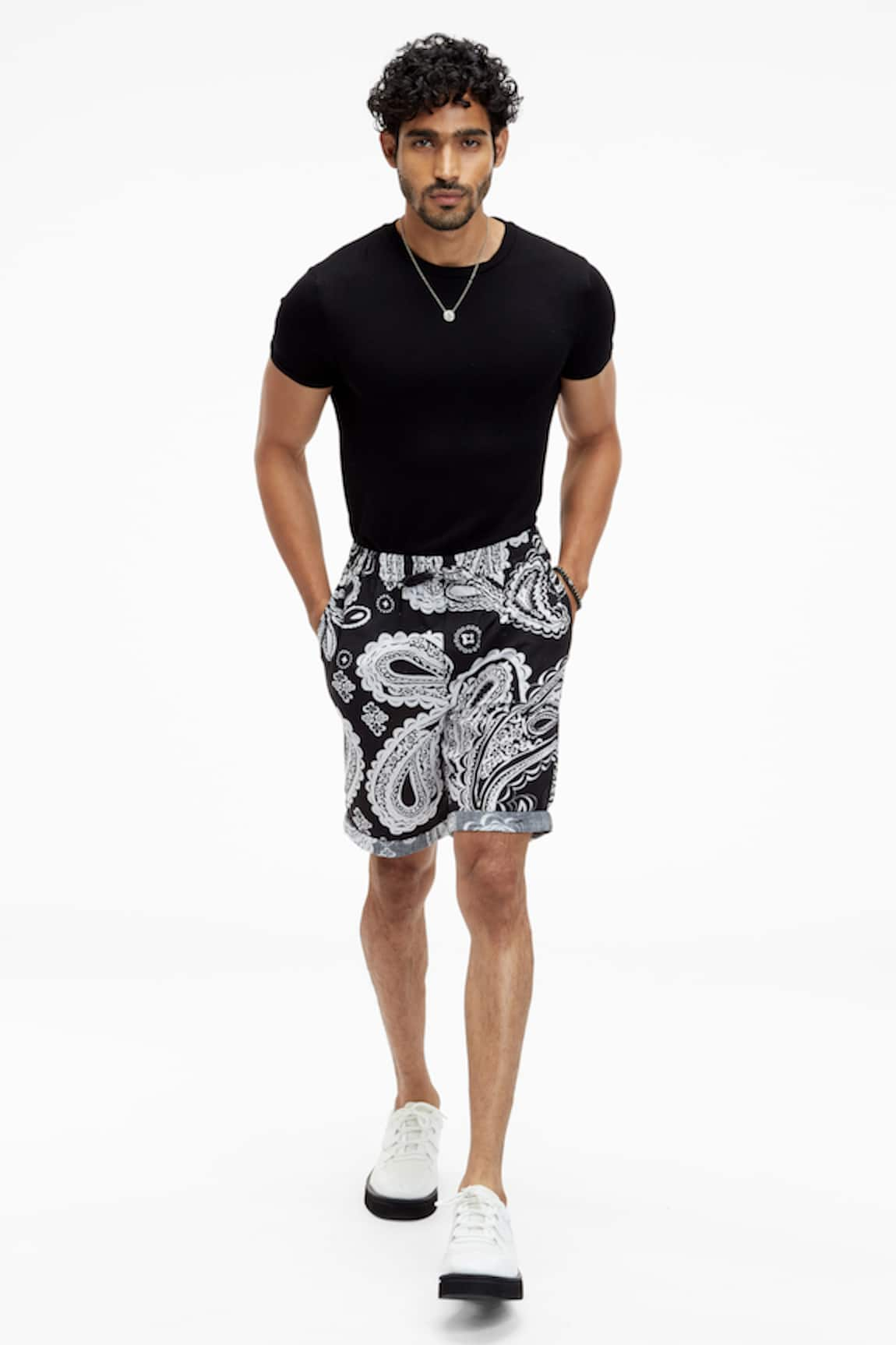 Terra Luna Laroc Noir Paisley Print Shorts