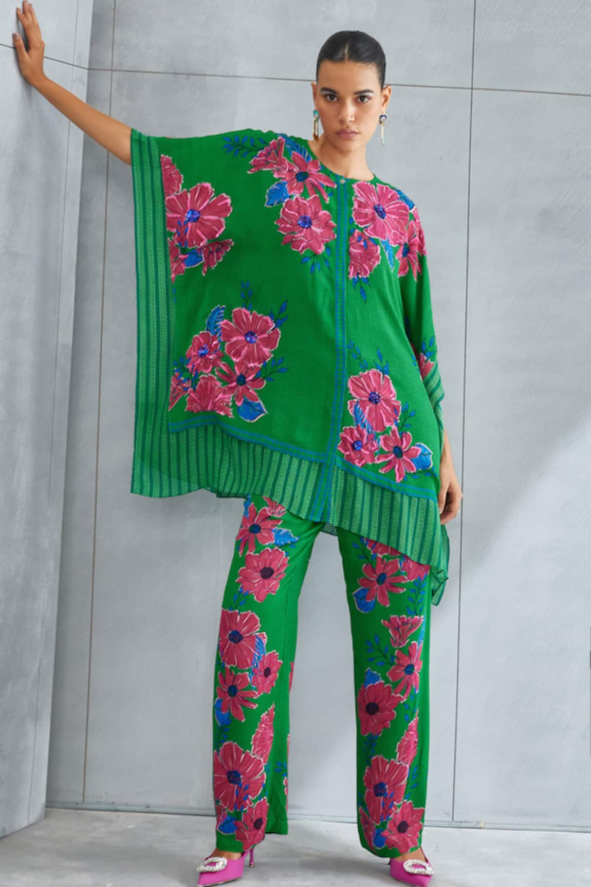 Namrata Joshipura Zinna Floral Pattern Top & Pant Set