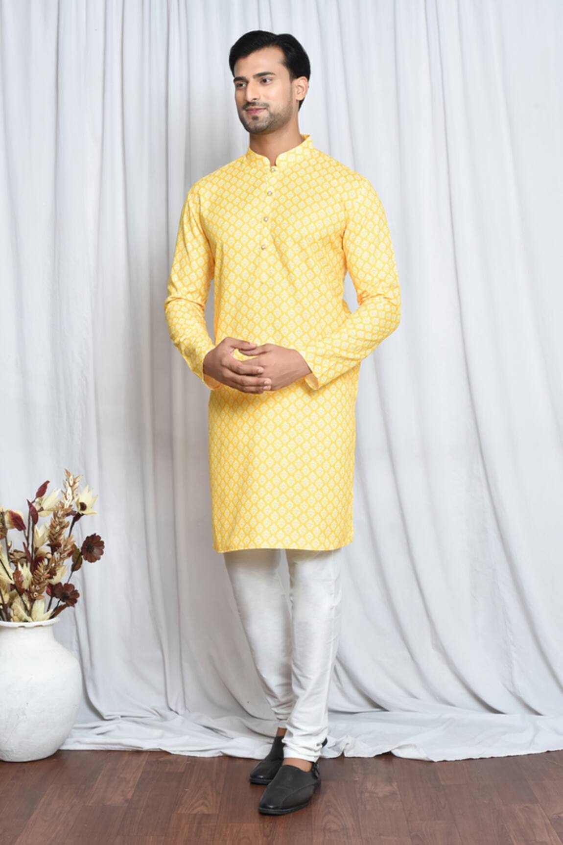 Arihant Rai Sinha Floret Vintage Print Kurta 