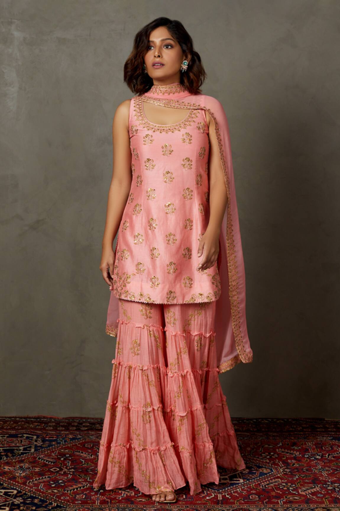 RI.Ritu Kumar Chanderi Silk Floral Embroidered Kurta Set 