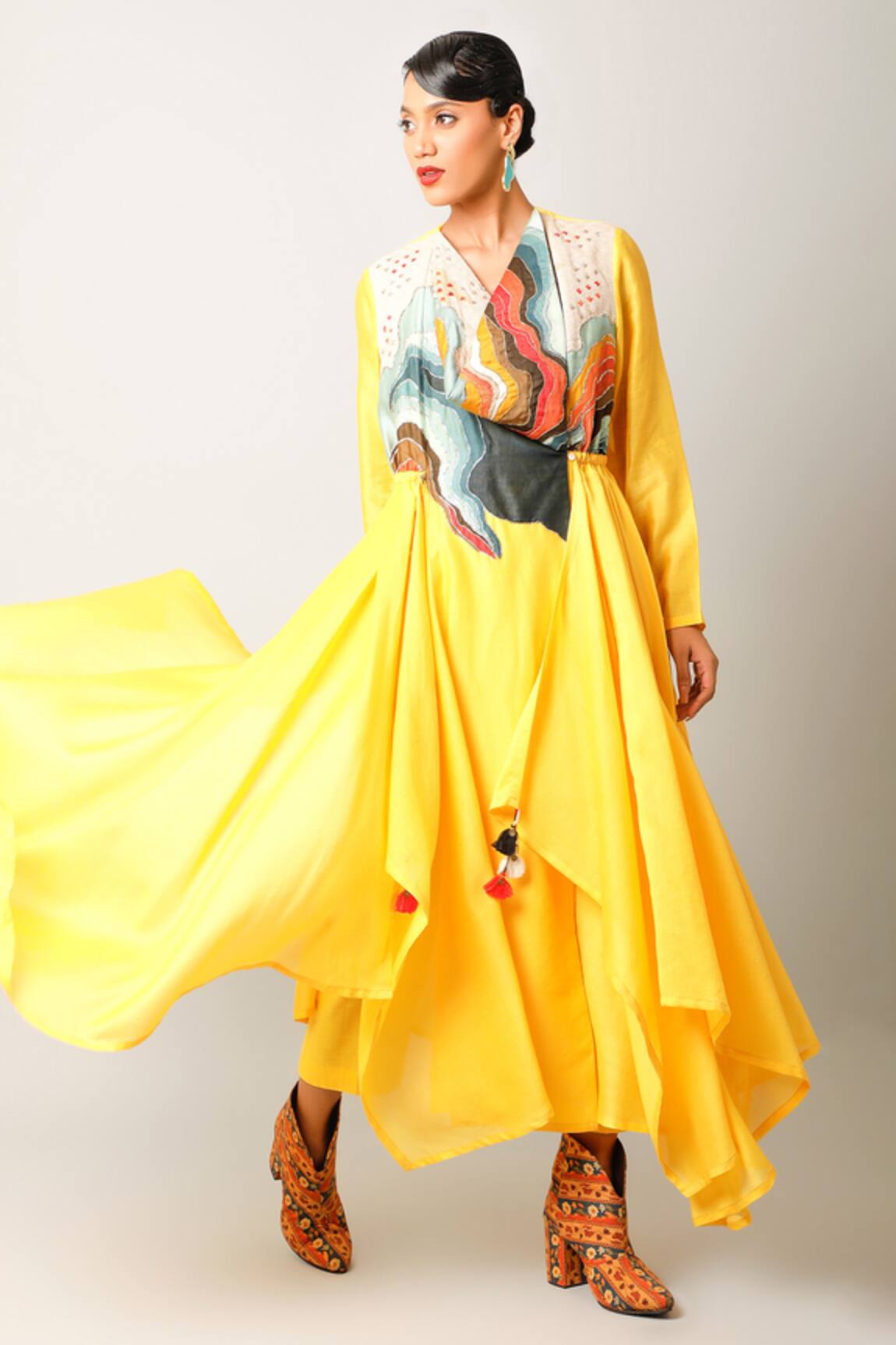 Jajaabor Embroidered Yoke Angarkha & Pant Set 