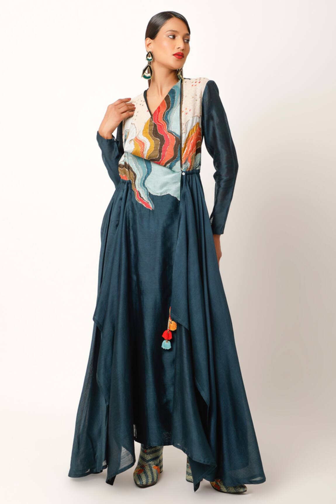 Jajaabor Thread Embroidered Yoke Angarkha & Pant Set 