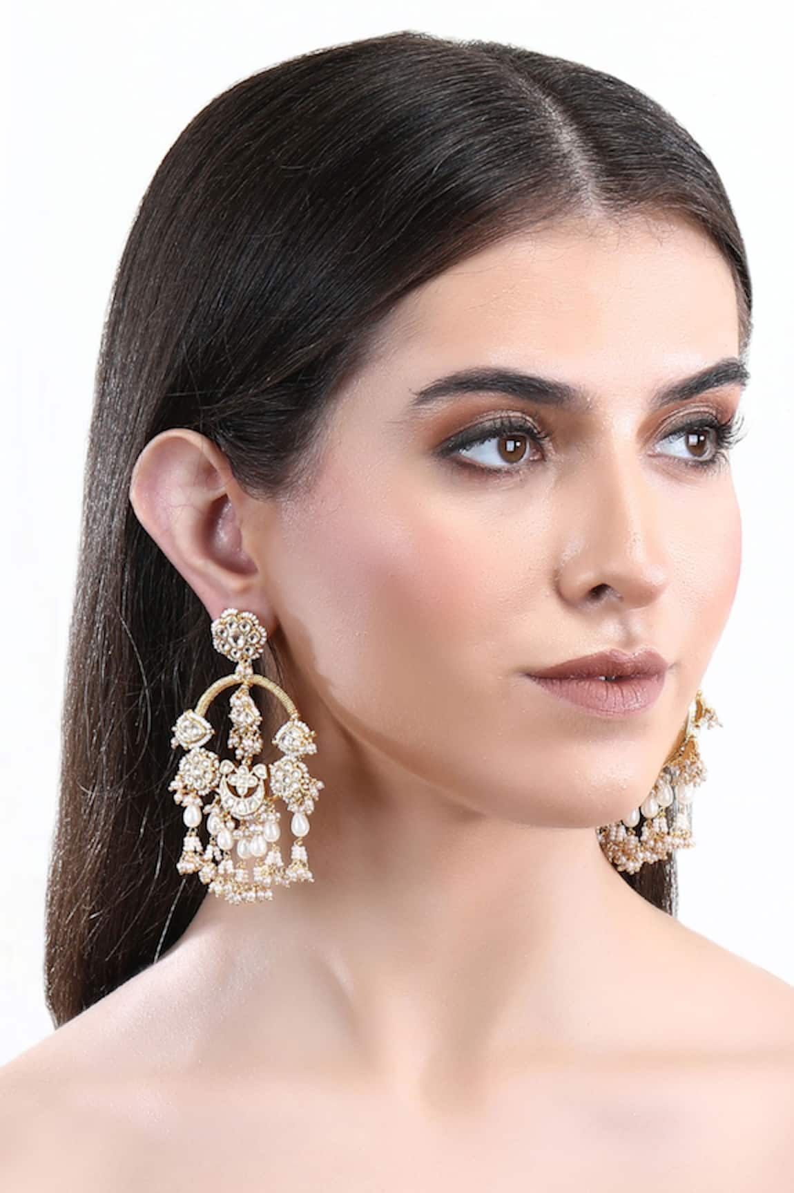 Auraa Trends Stone Studded Earrings