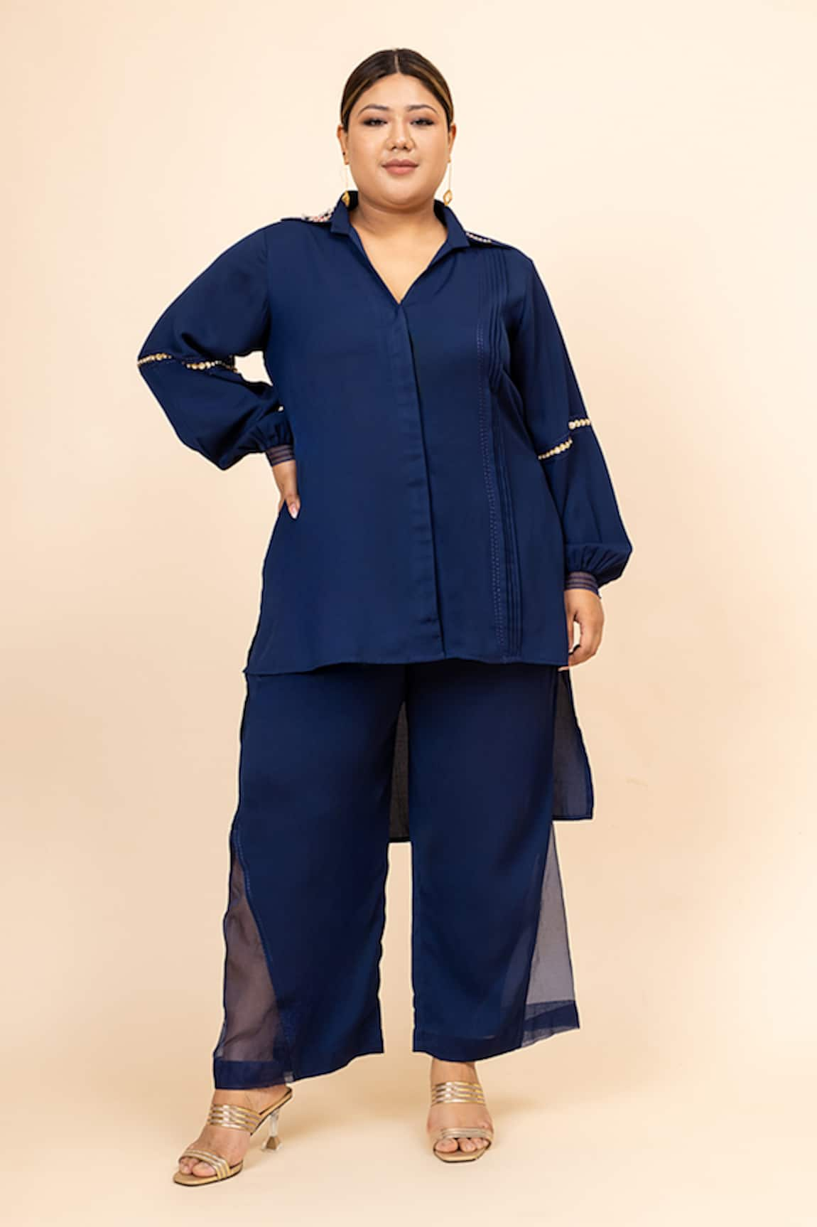 Mamicha Sahiba Placement Hand Embroidered Kurta With Trouser