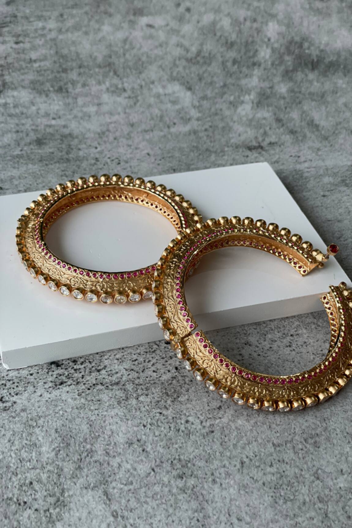 Studio6 Jewels Kundan Studded Bangle - Set of 2