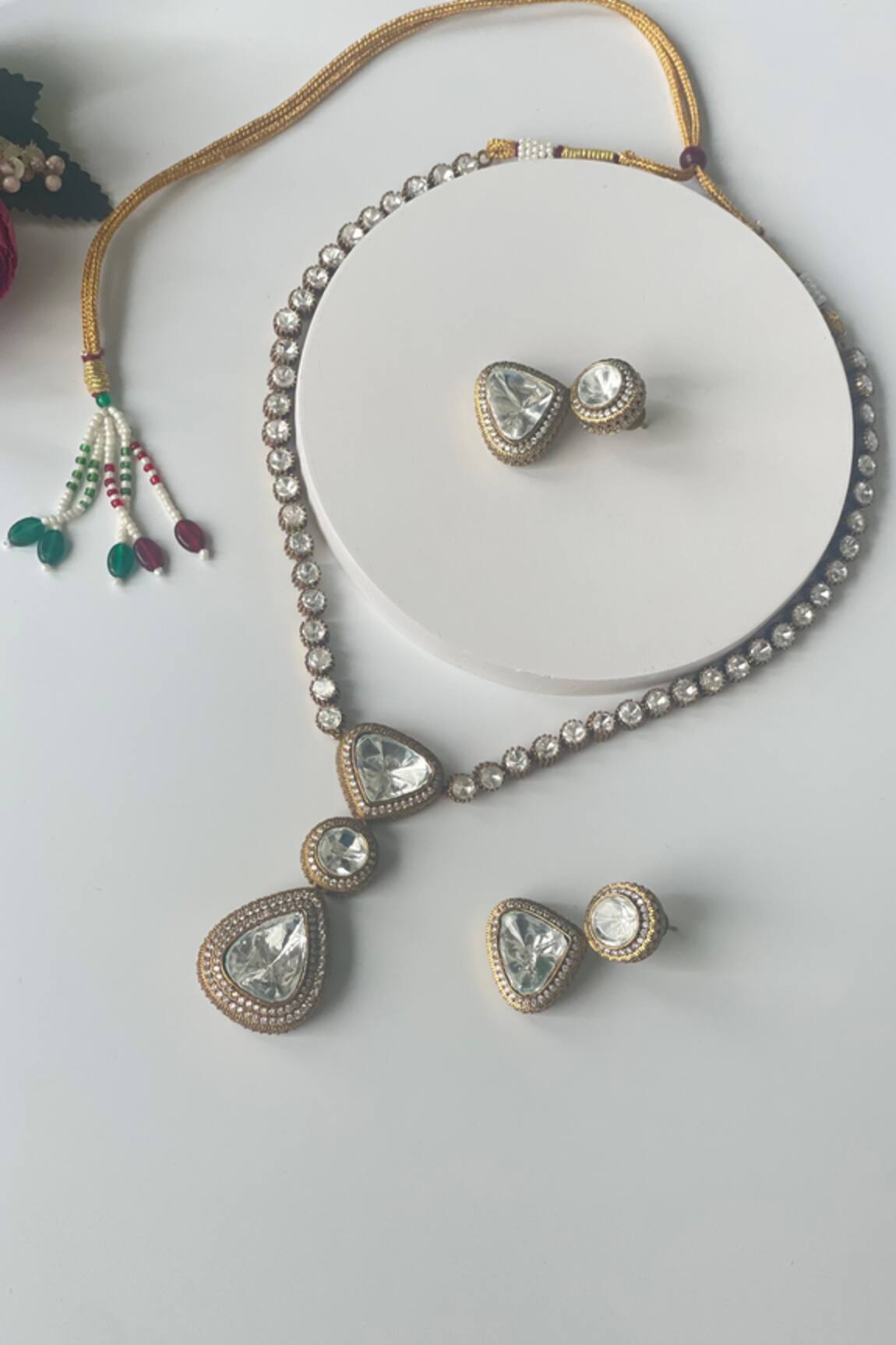 Studio6 Jewels Kundan Embellished Pendant Necklace Set