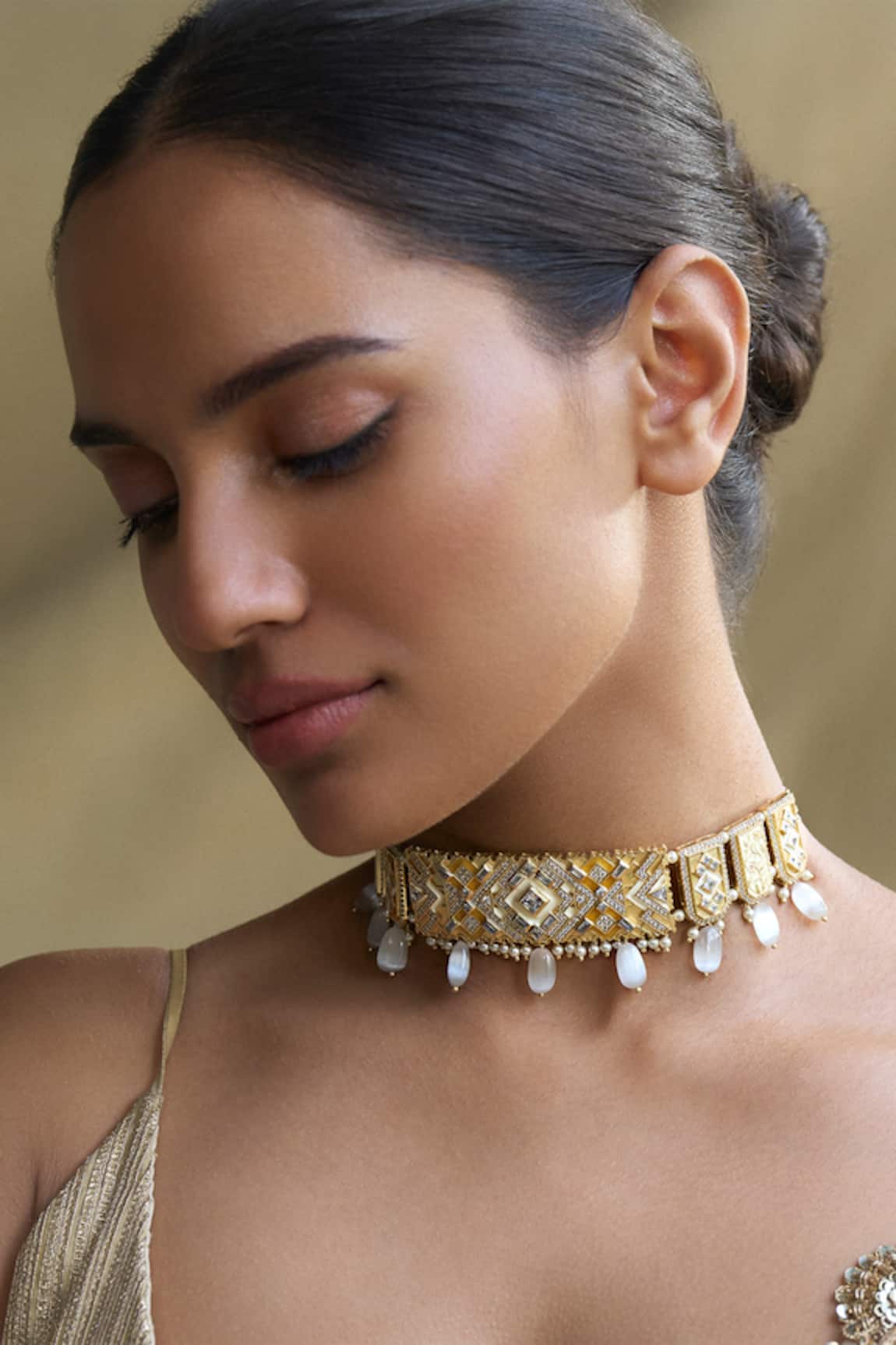 Aulerth X JJ Valaya Amelia Sculpted Choker 