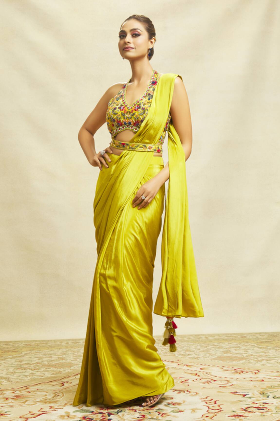 Aariyana Couture Solid Pre-Draped Saree With Embroidered Blouse 
