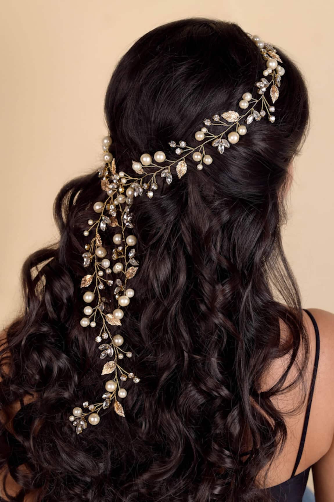 Floristaa by mahek Cara Embellished Hair Vein