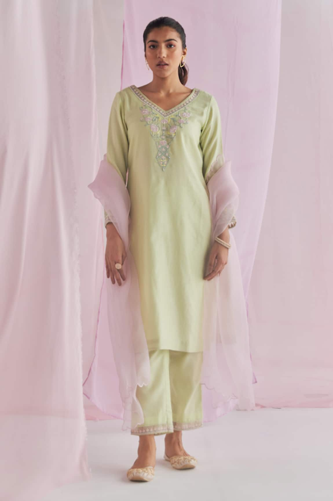 Keosha Sadira Resham Embroidered Kurta Pant Set