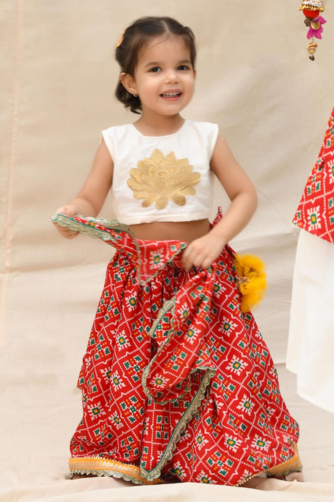 APRICOTKIDS Patola Pattern Lehenga Set