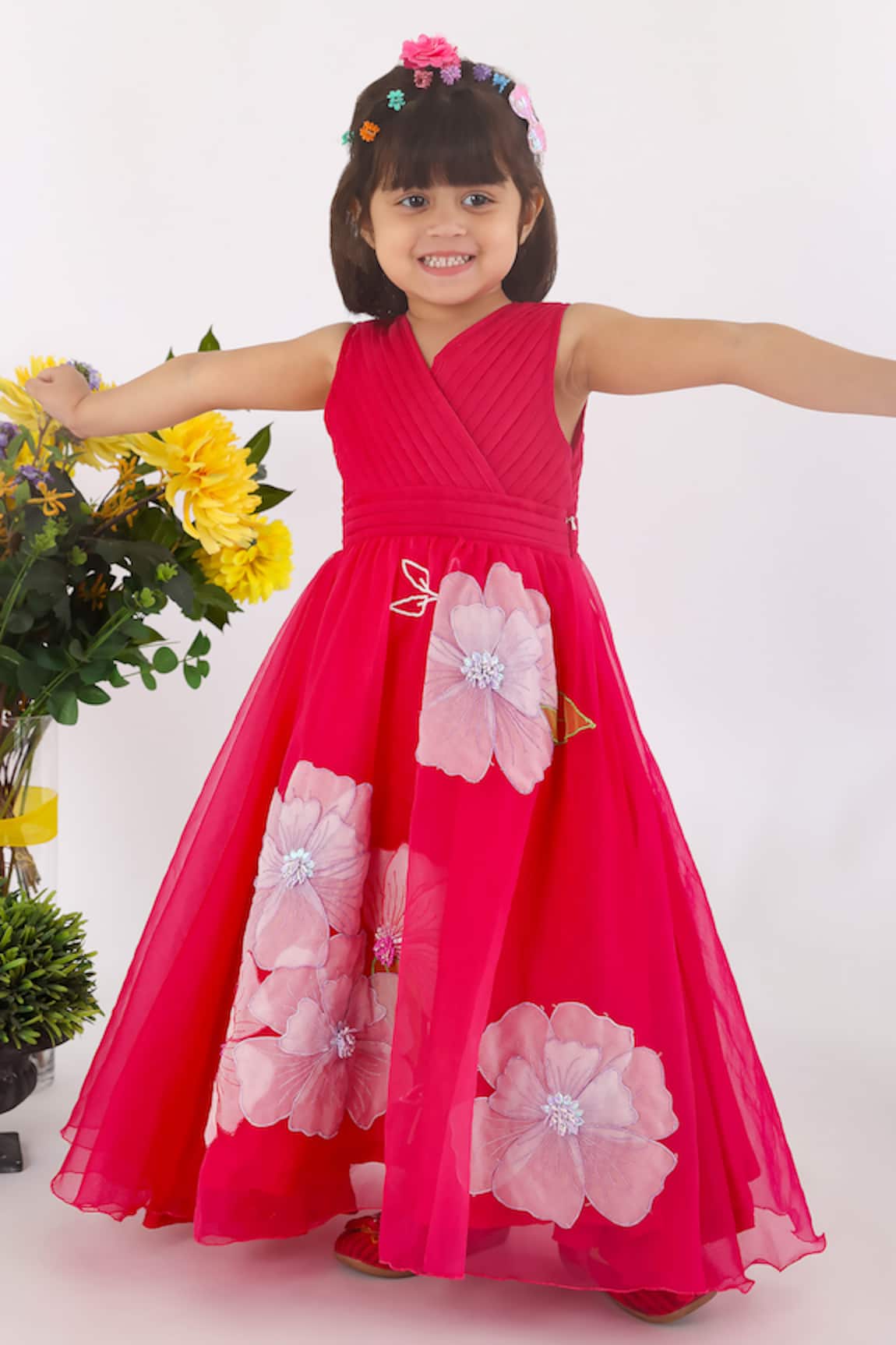 Girl Kids Designer Gown at Rs 1299 in Surat | ID: 23086362030