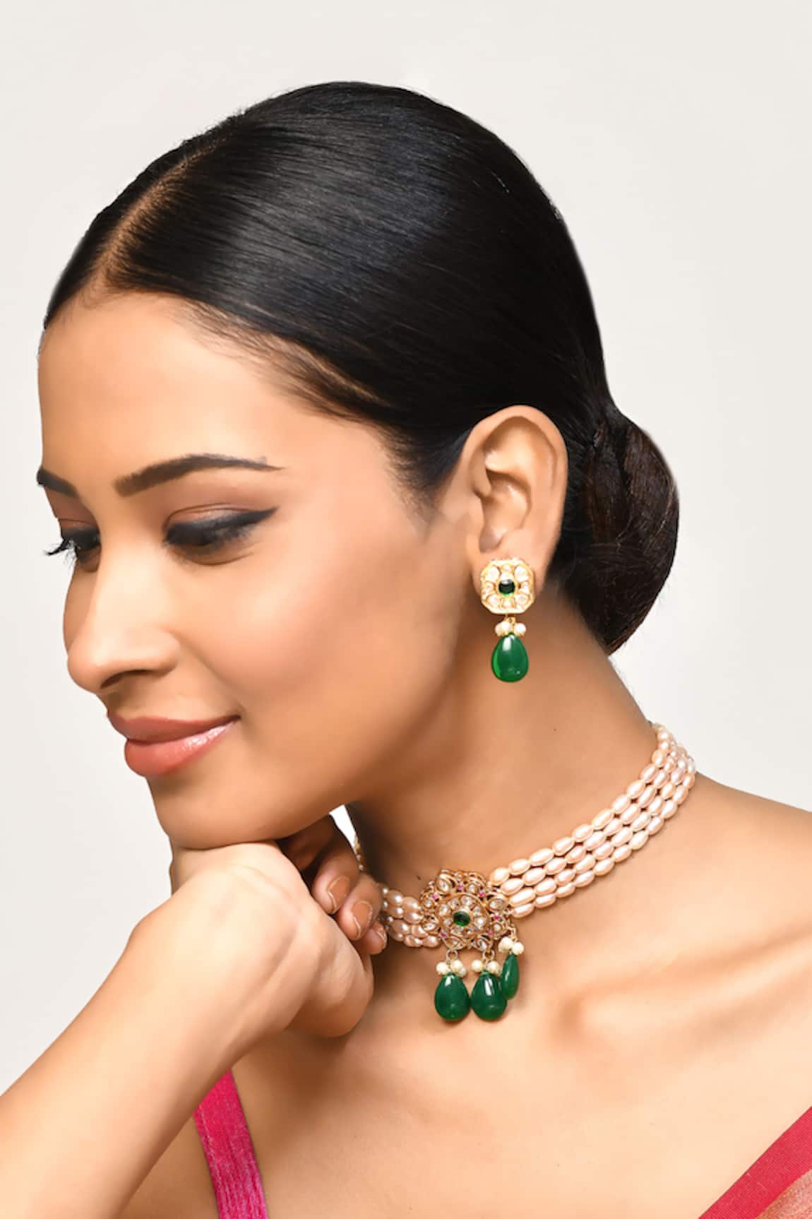 Nayaab by Aleezeh Beads & Stone Embellished Choker Necklace Set