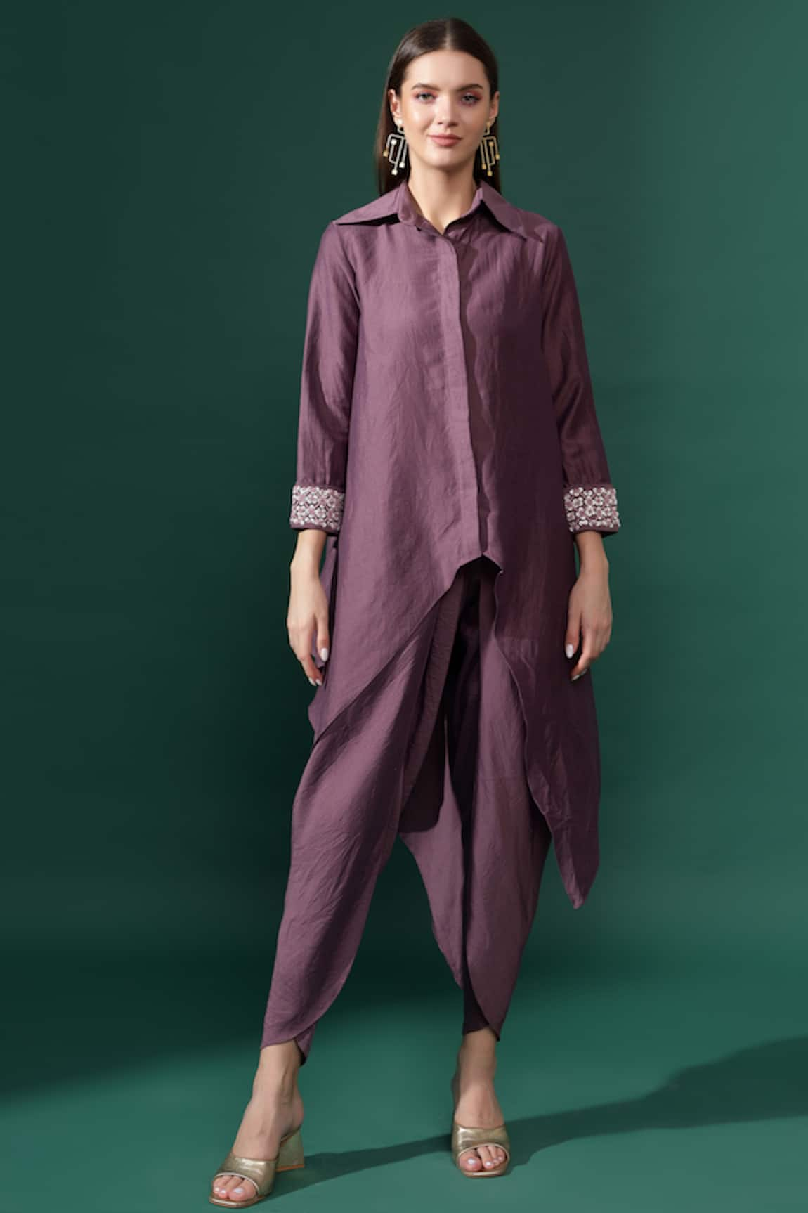 Aakaar Embroidered Cuff Tunic Kurta With Draped Pant