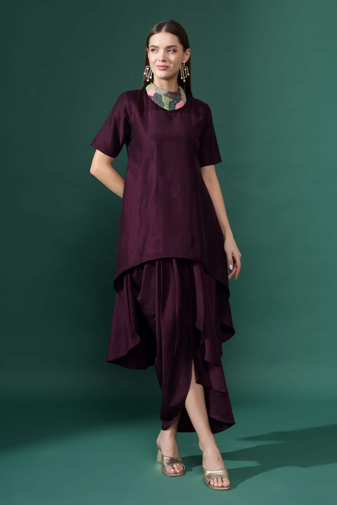 Aakaar Beaded Neckline Tunic Kurta With Draped Skirt