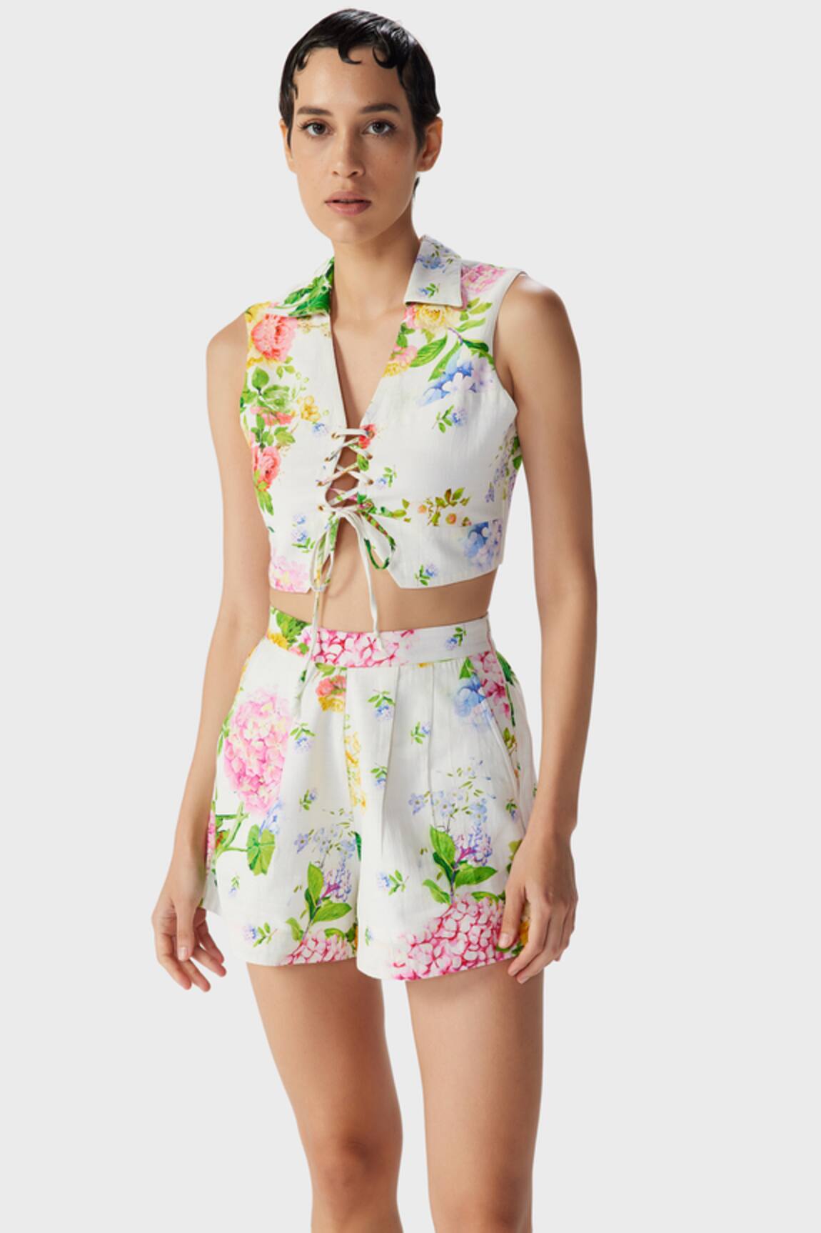 THE IASO Floral Print Woven Shorts 