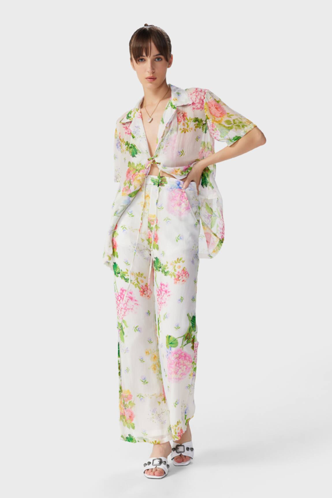 THE IASO Floral Print Flared Pant 