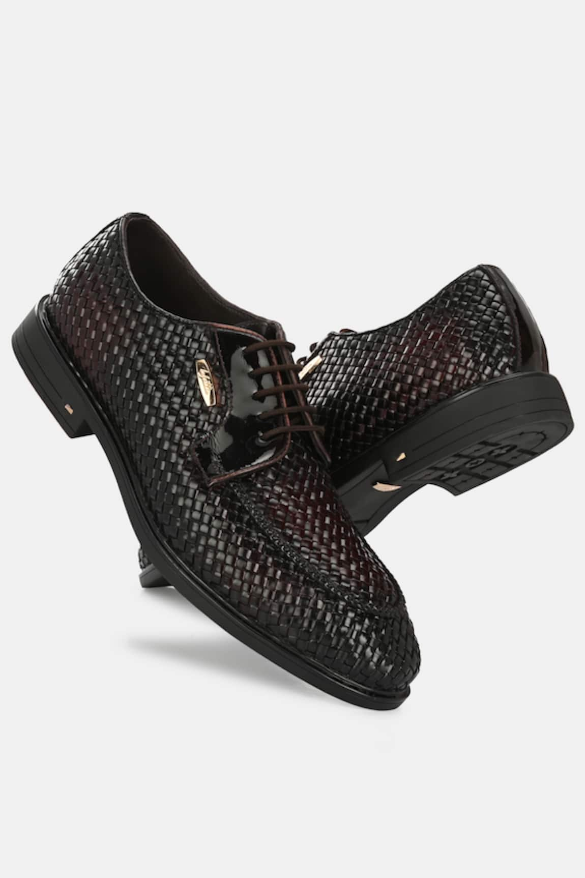 Lafattio Textured Lace Up Shoes