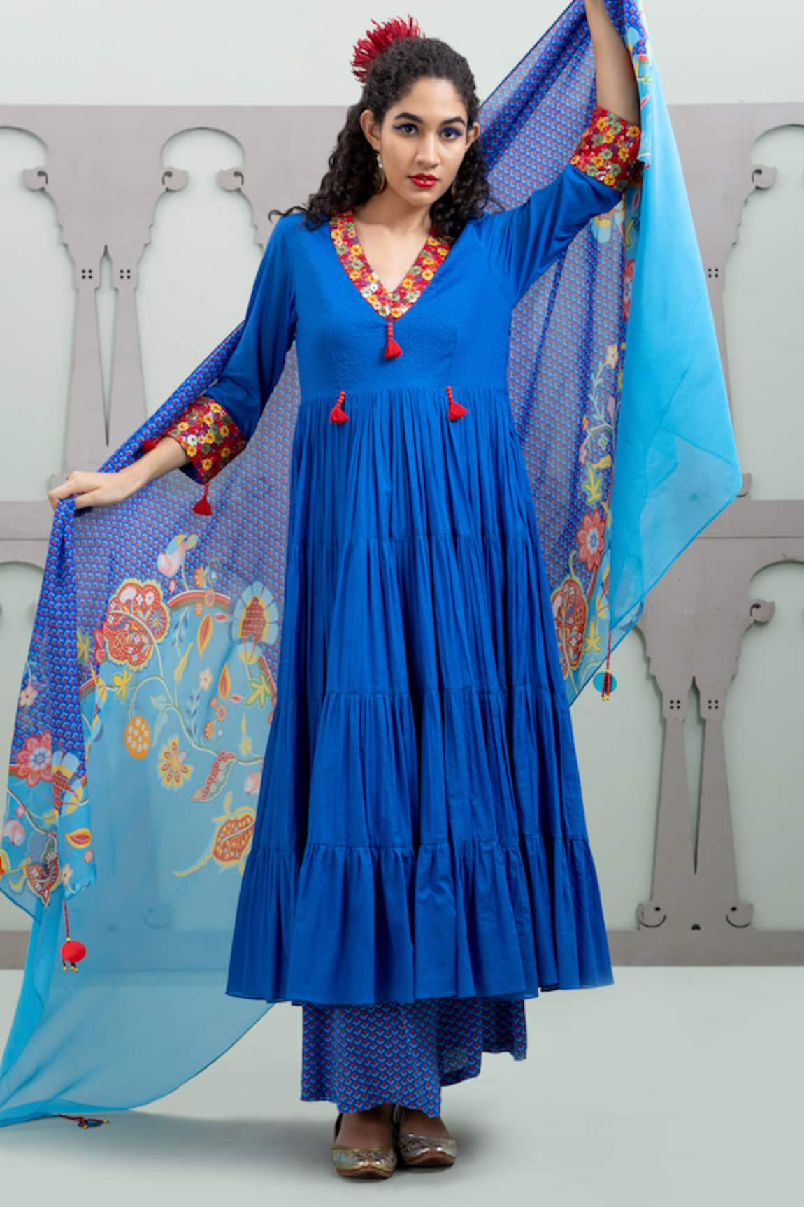 Lila Tiered Anarkali Set With Floral Pattern Dupatta