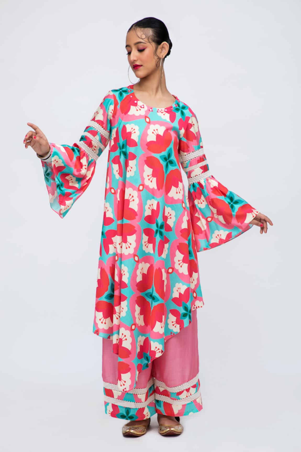 Lila Sheena Blossom Print Kurta With Pant