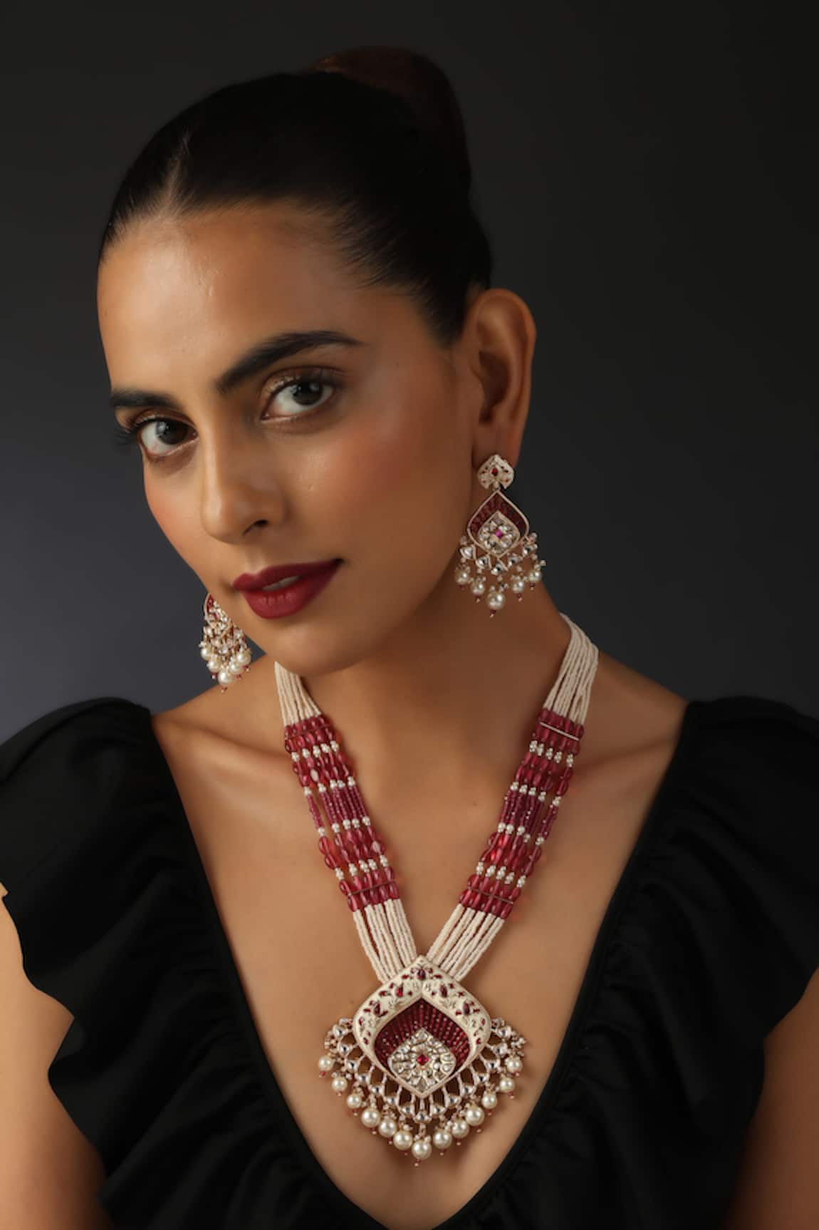 Swabhimann Uncut Polki Studded Necklace Set 