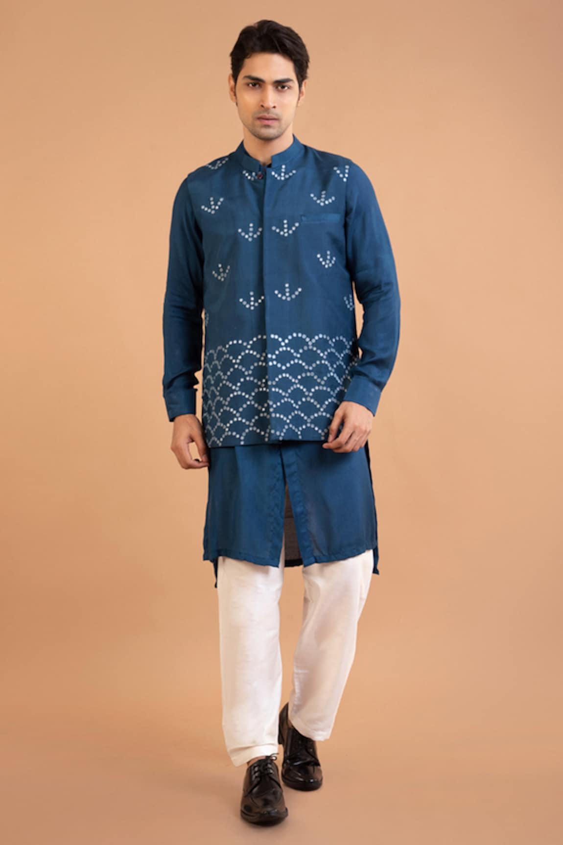 Priyanka Haralalka Mirrorwork Bundi Kurta Set