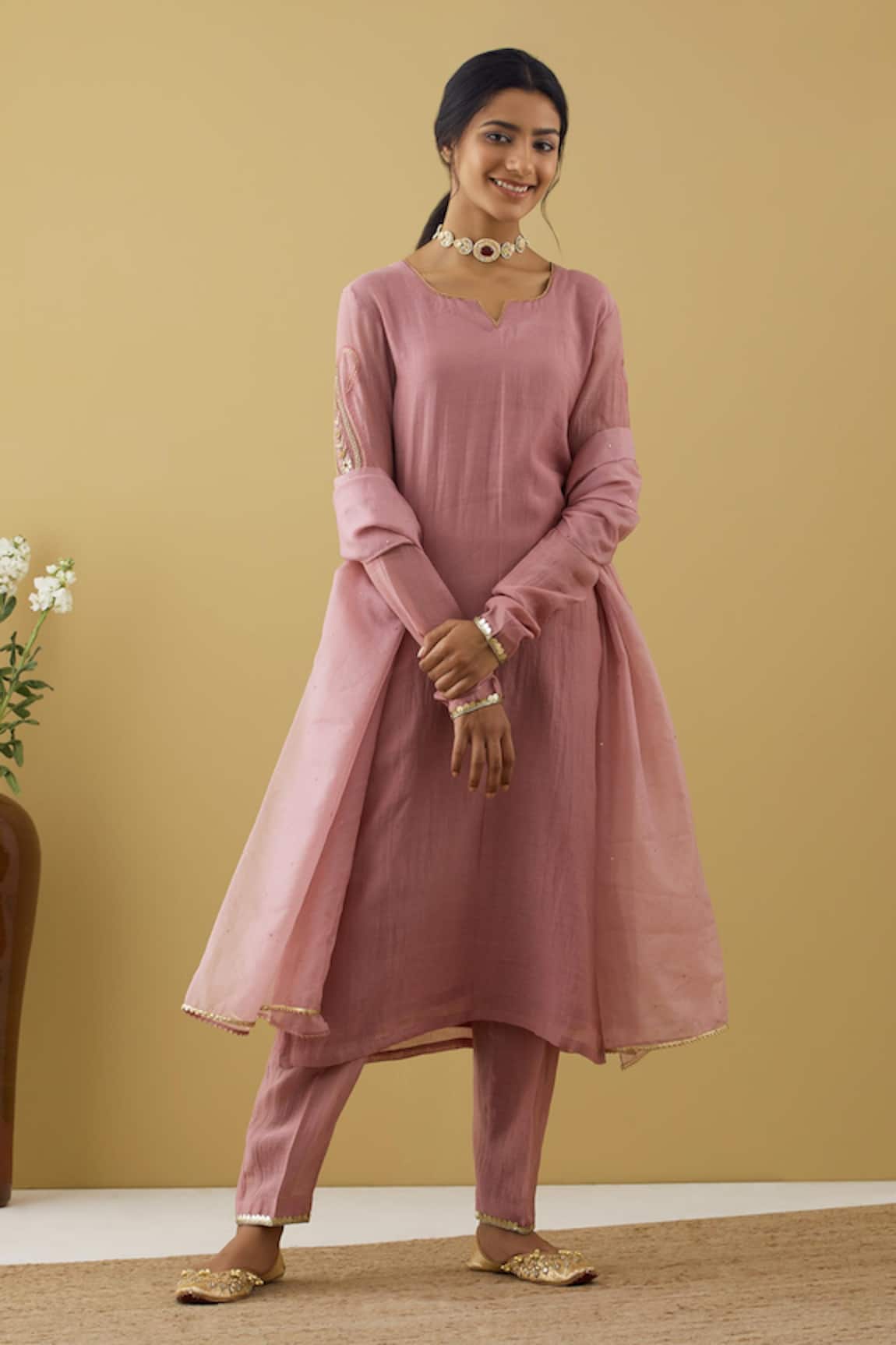 Tashee Chanderi Sleeve Embroidered Kurta Pant Set