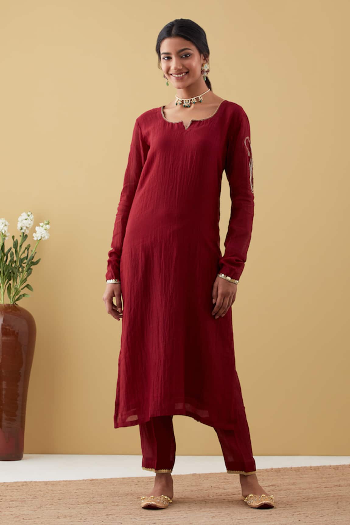 Tashee Chanderi Paisley Sleeve Embroidered Kurta & Pant Set