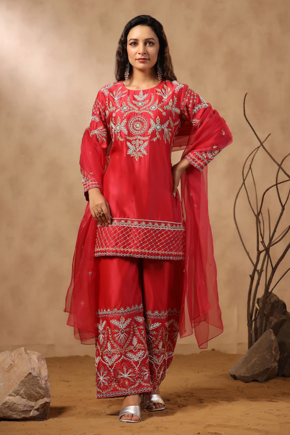 Palak Khandelwal Chanderi Floral Embroidered Kurta Set