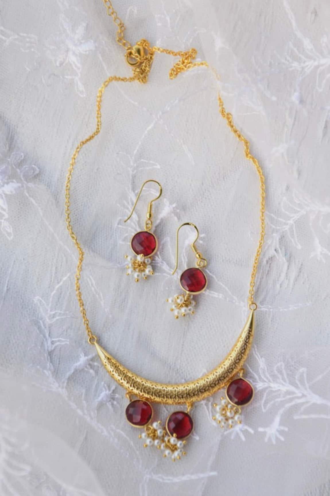 Totapari Petite Hydro Ruby Drop Necklace Set