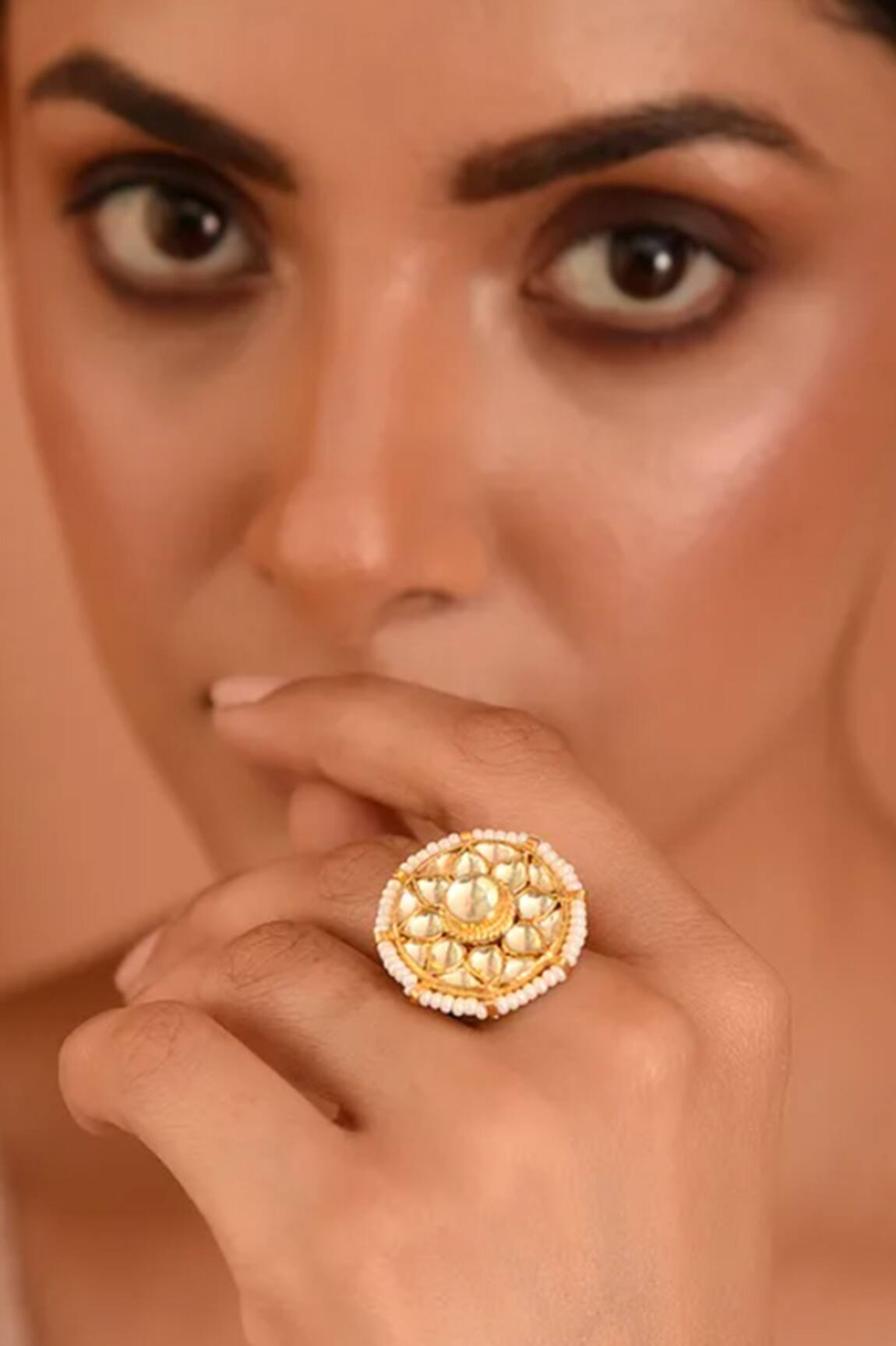 MAISARA JEWELRY Kundan Ring 