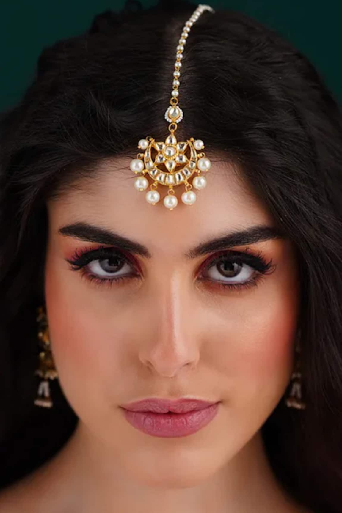 MAISARA JEWELRY Gold Pearl Embellished Maangtikka 
